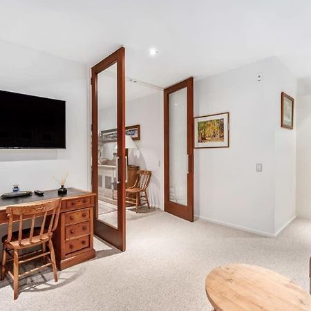 Pembroke Luxury Apartment Wanaka Exterior foto